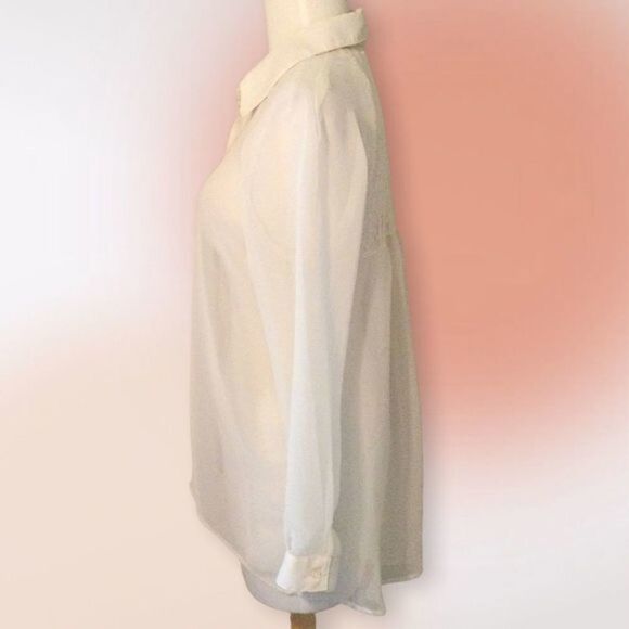 Lauren Conrad Sheer Ivory Blouse With Lace Inset Back Size M - Picture 6 of 12